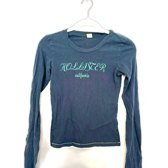 Hollister Tops - Hollister T shirt Women's Medium Navy Teal Embroidered long sleeve Baby Tee y2k